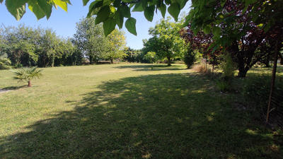 Maison - 238 m² - 7 pièces