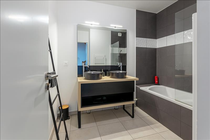 Appartement - 109 m² - 5 pièces