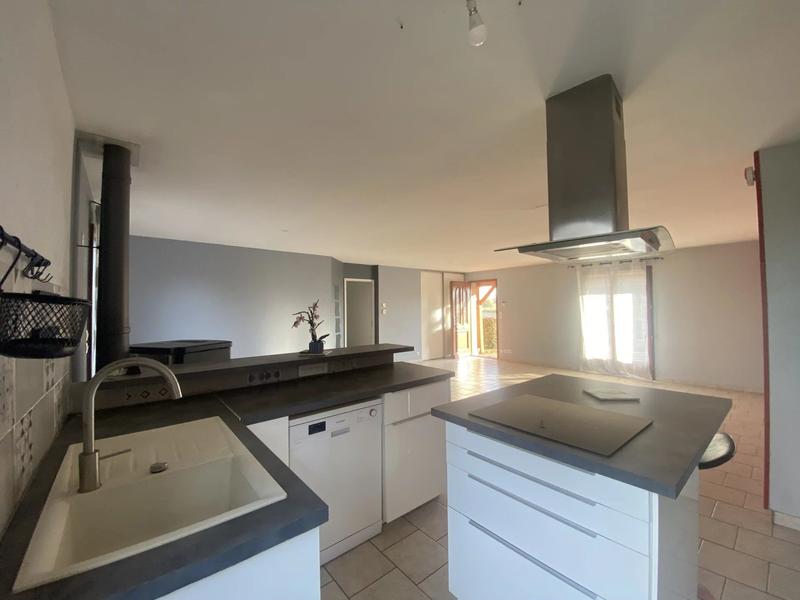 Maison - 137 m² - 4 pièces