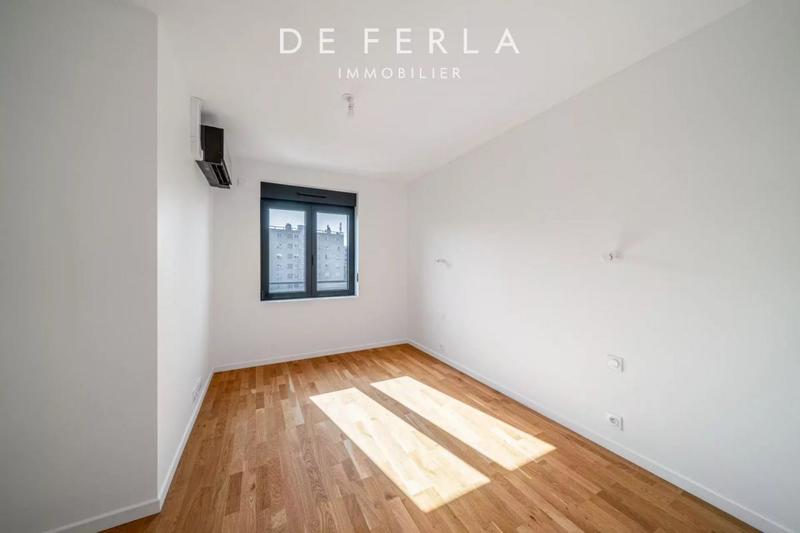 Duplex - 189 m² - 7 pièces