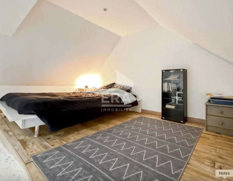 Maison - 186 m² - 7 pièces