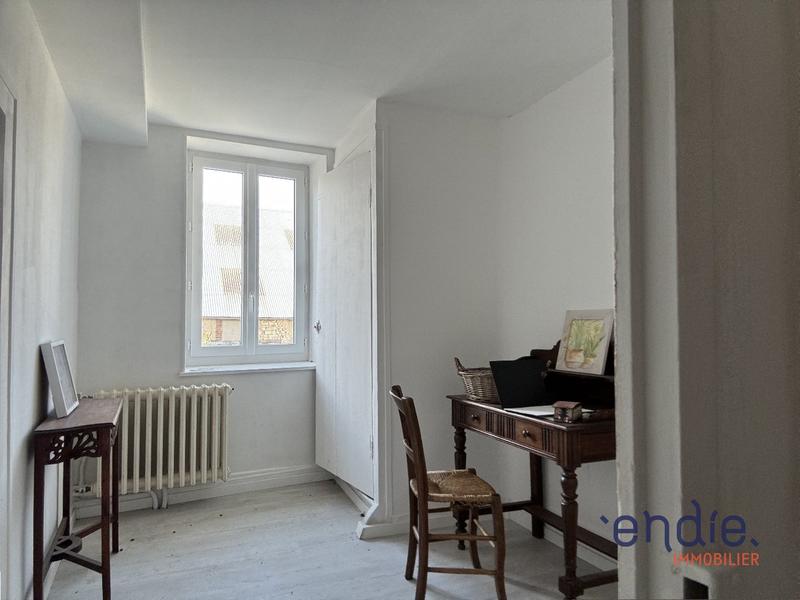 Maison - 159 m² - 6 pièces