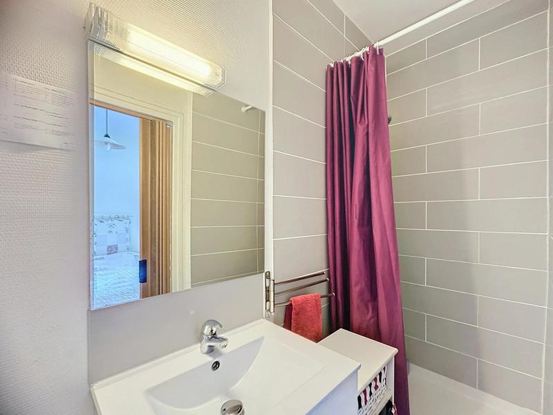 Local commercial - 43 m² - 9 pièces