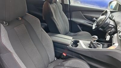 Peugeot 5008 Business bluehdi 130ch ss bvm6 active