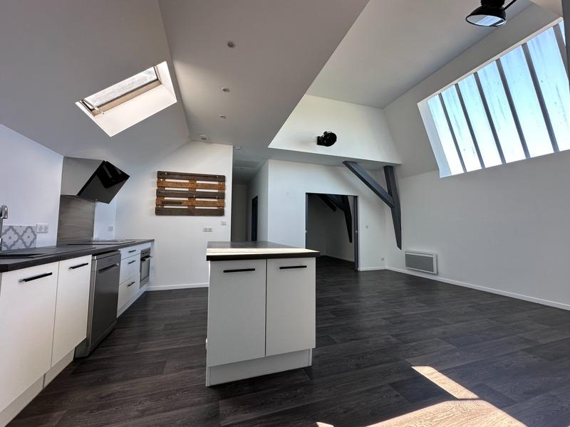 Appartement - 82 m² - 4 pièces