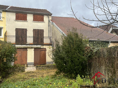 Maison - 166 m² - 6 pièces