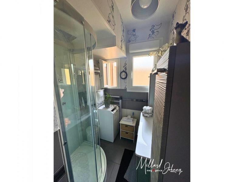 Appartement - 70 m² - 3 pièces