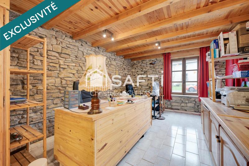 Maison - 330 m² - 7 pièces