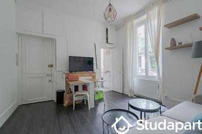 Chambre - 57 m² - 1 pièce