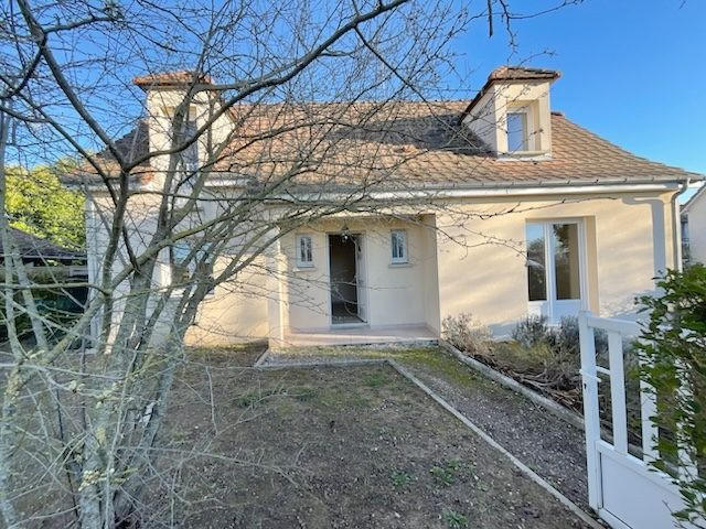 Maison - 110 m² - 6 pièces