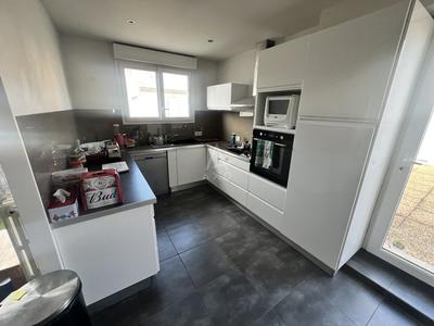 Appartement - 83 m² - 4 pièces