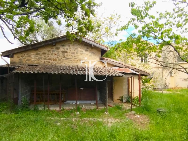 Maison - 208 m² - 5 pièces