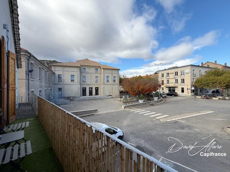 Appartement - 60 m² - 2 pièces