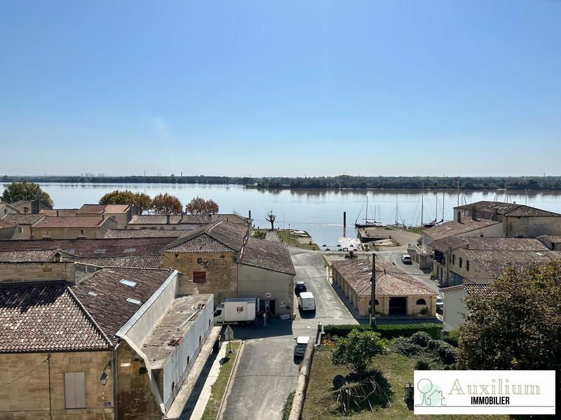 Maison - 223 m² - 7 pièces