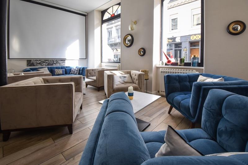 Fonds de commerce - 1 400 m²