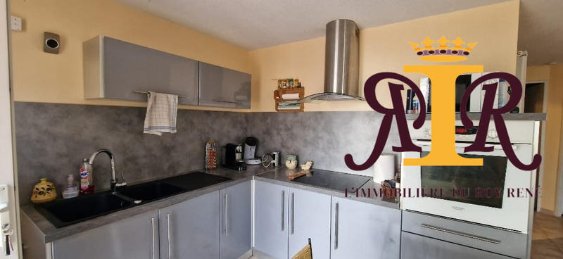 Maison - 163 m² - 8 pièces