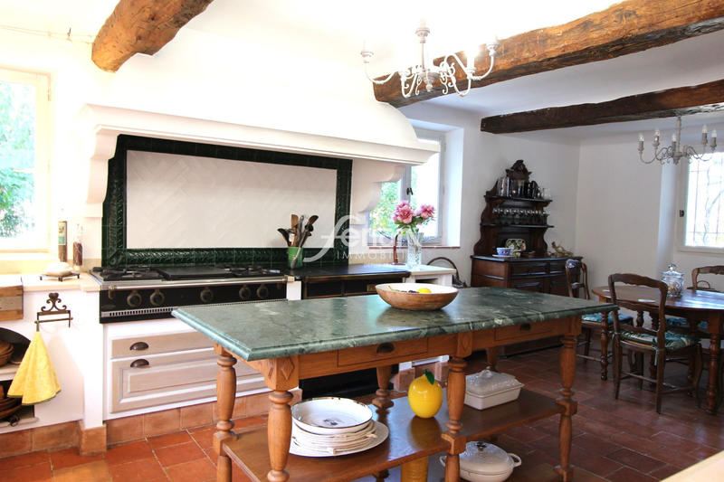 Bastide - 189 m² - 5 pièces