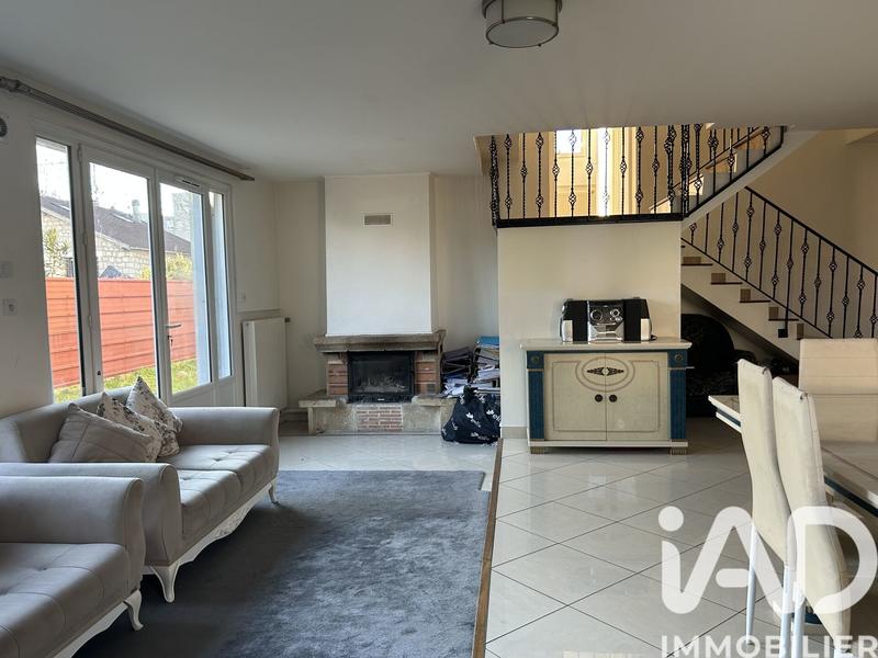 Maison - 140 m² - 7 pièces