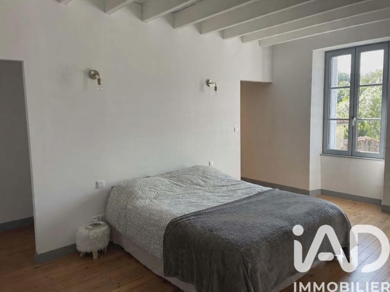 Maison - 160 m² - 5 pièces