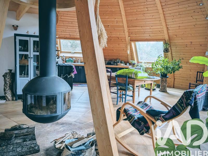 Maison - 80 m² - 3 pièces