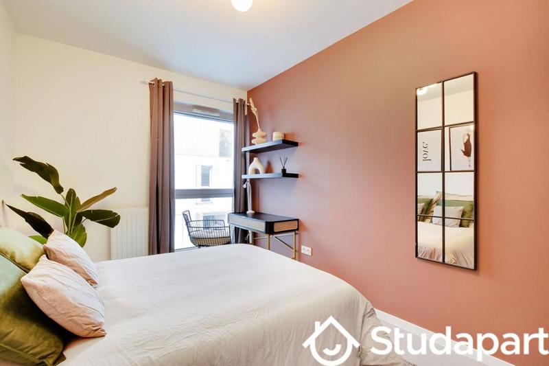 Chambre - 9 m² - 1 pièce