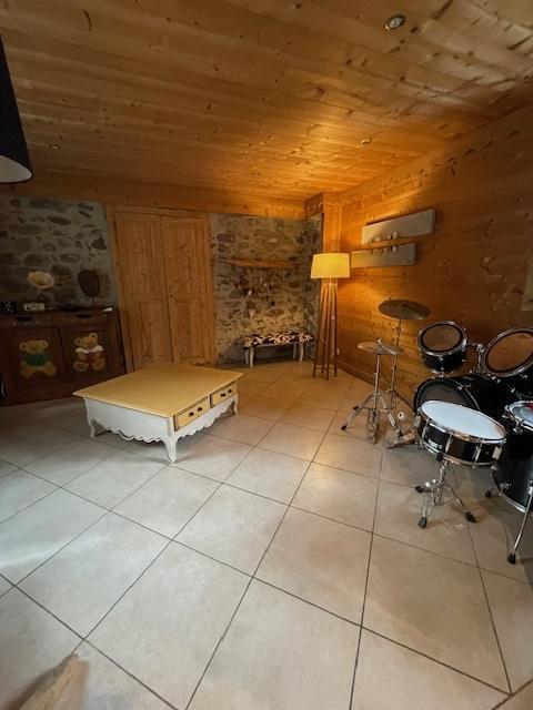 Villa - 183 m² - 11 pièces