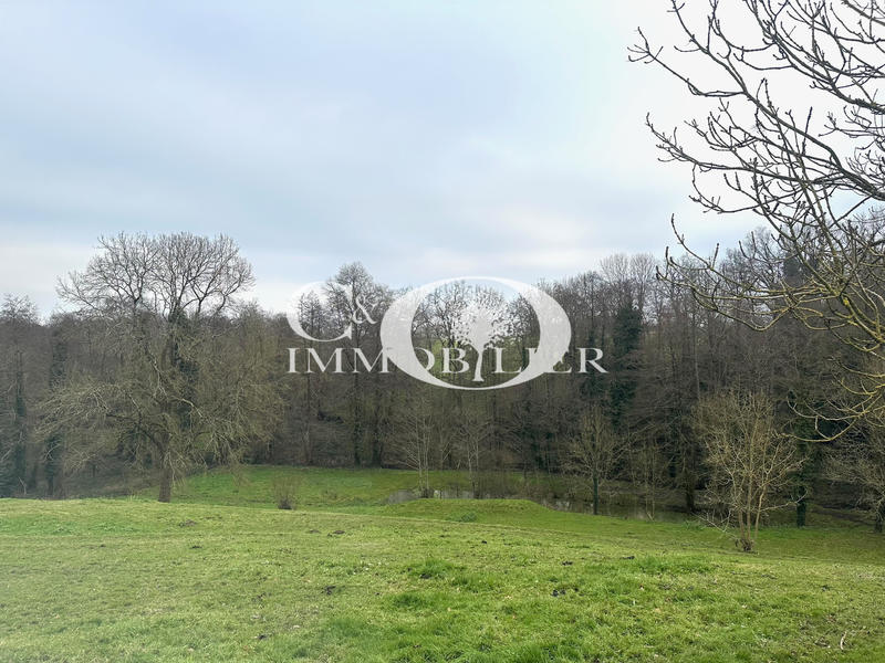 Maison - 200 m² - 6 pièces