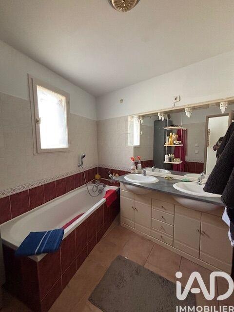 Maison - 120 m² - 4 pièces