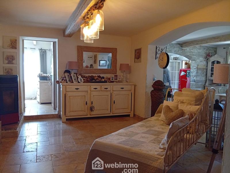 Villa - 137 m² - 6 pièces