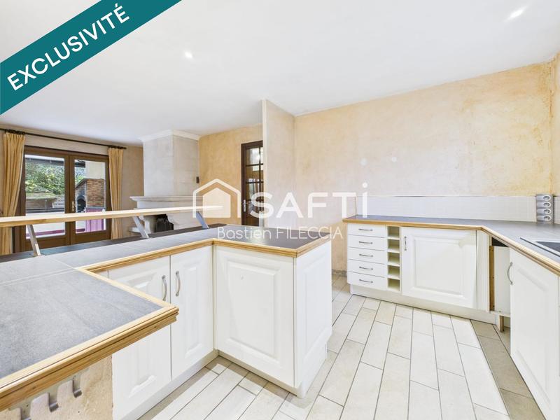 Maison - 174 m² - 6 pièces