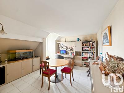 Appartement - 103 m² - 5 pièces