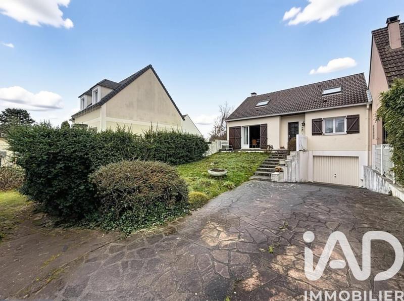 Maison - 107 m² - 5 pièces