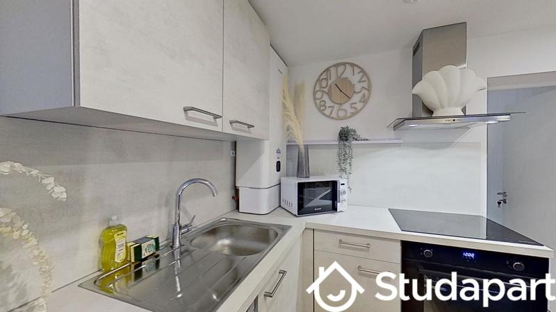 Chambre - 10 m² - 1 pièce