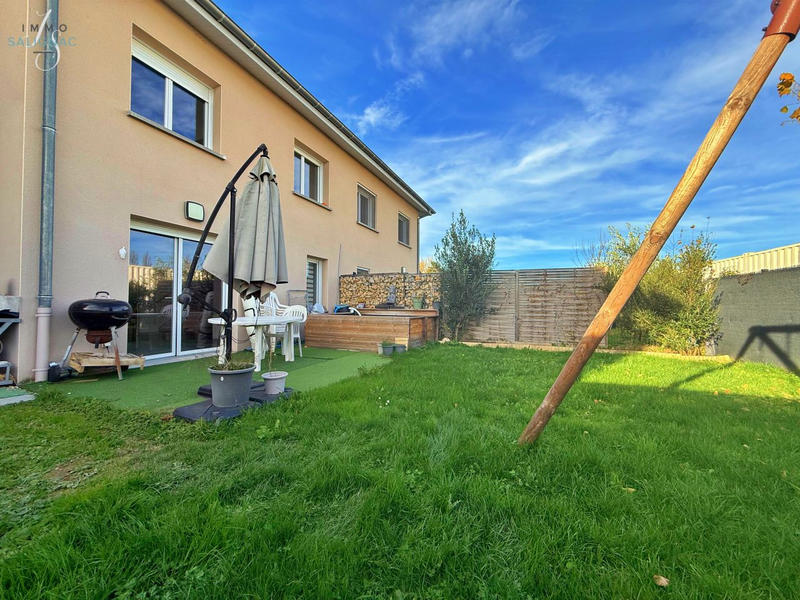 Maison - 85 m² - 4 pièces