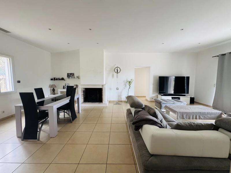 Maison - 136 m² - 5 pièces