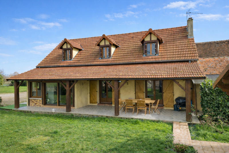 Maison - 132 m² - 5 pièces