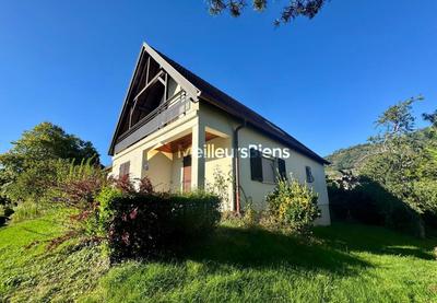 Maison - 180 m² - 6 pièces