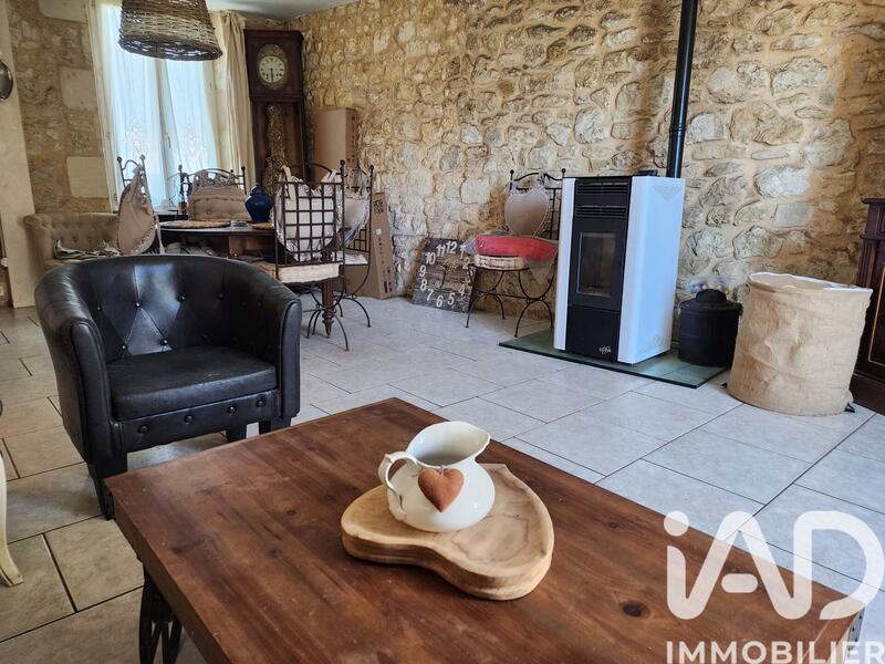 Maison - 97 m² - 4 pièces