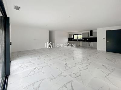 Villa - 130 m² - 5 pièces