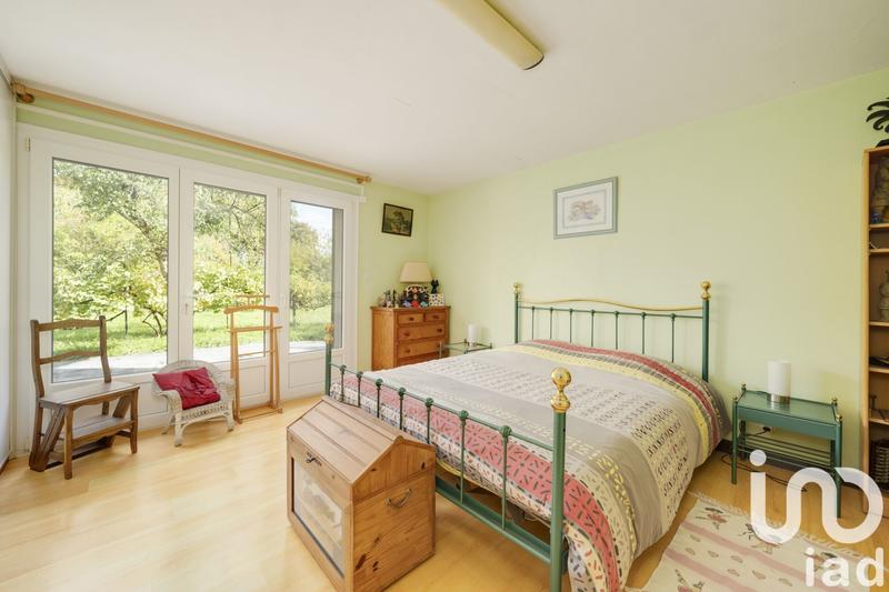 Maison - 286 m² - 9 pièces