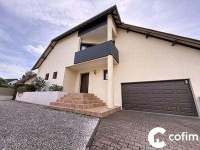 Villa - 238 m² - 6 pièces