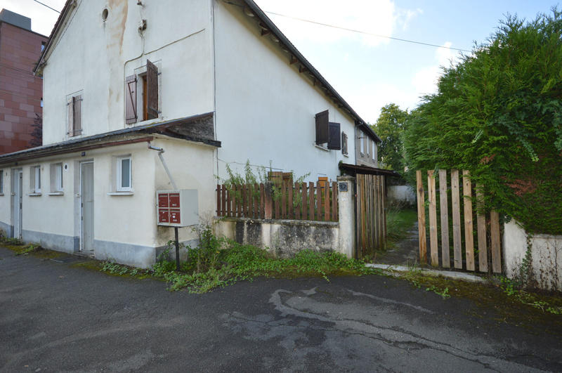 Immeuble - 207 m² - 8 pièces