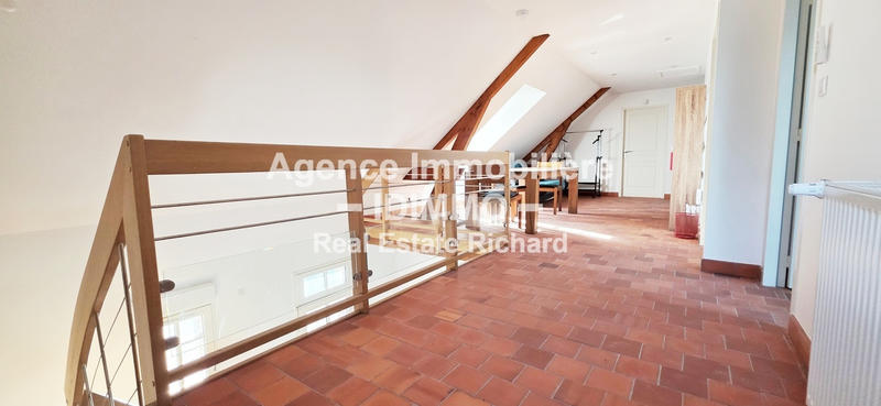 Maison - 174 m² - 6 pièces