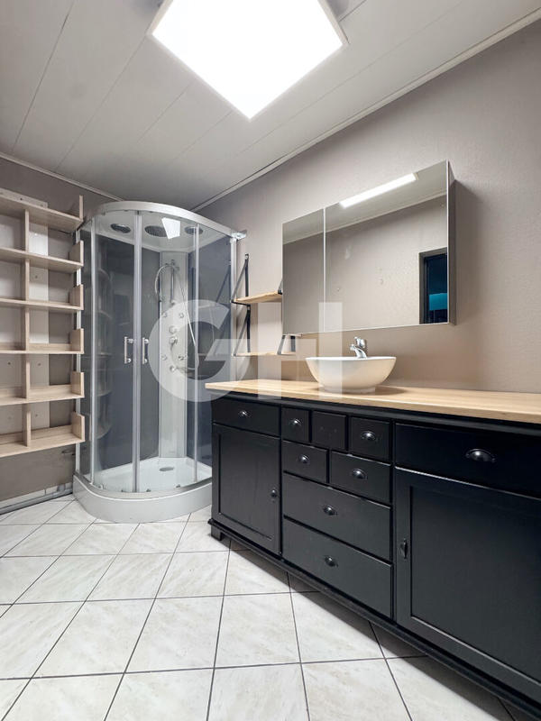 Maison - 105 m² - 4 pièces