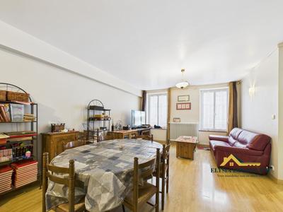 Appartement - 100 m² - 4 pièces