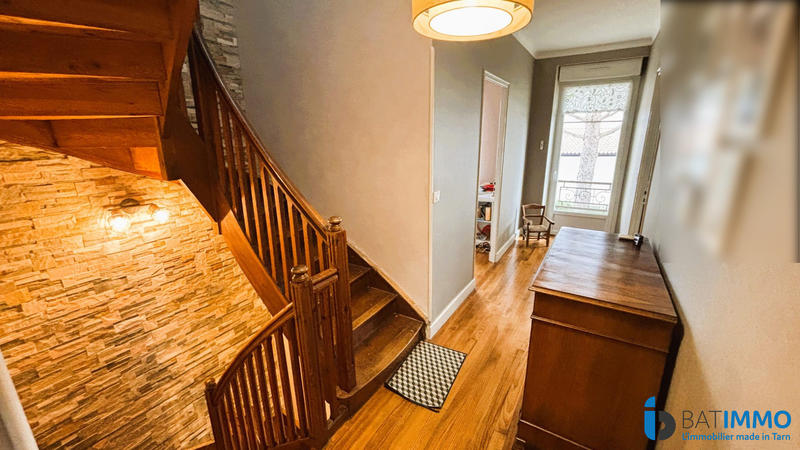 Maison - 174 m² - 8 pièces