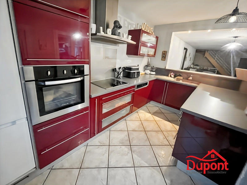 Maison - 110 m² - 6 pièces