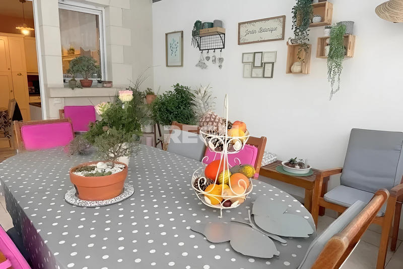 Propriété - 164 m² - 7 pièces