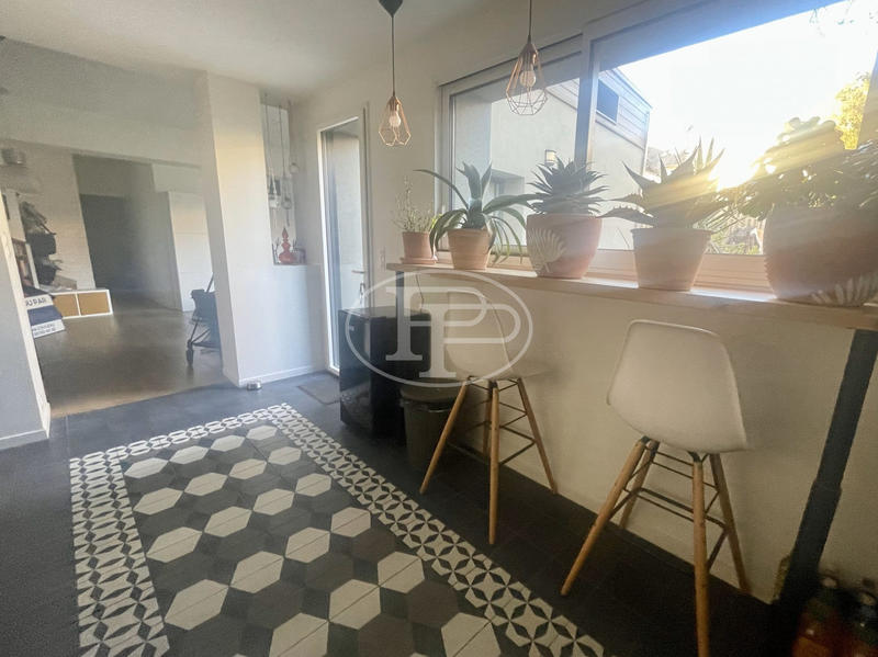 Maison contemporaine - 167 m² - 5 pièces