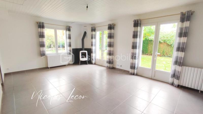 Maison - 93 m² - 4 pièces